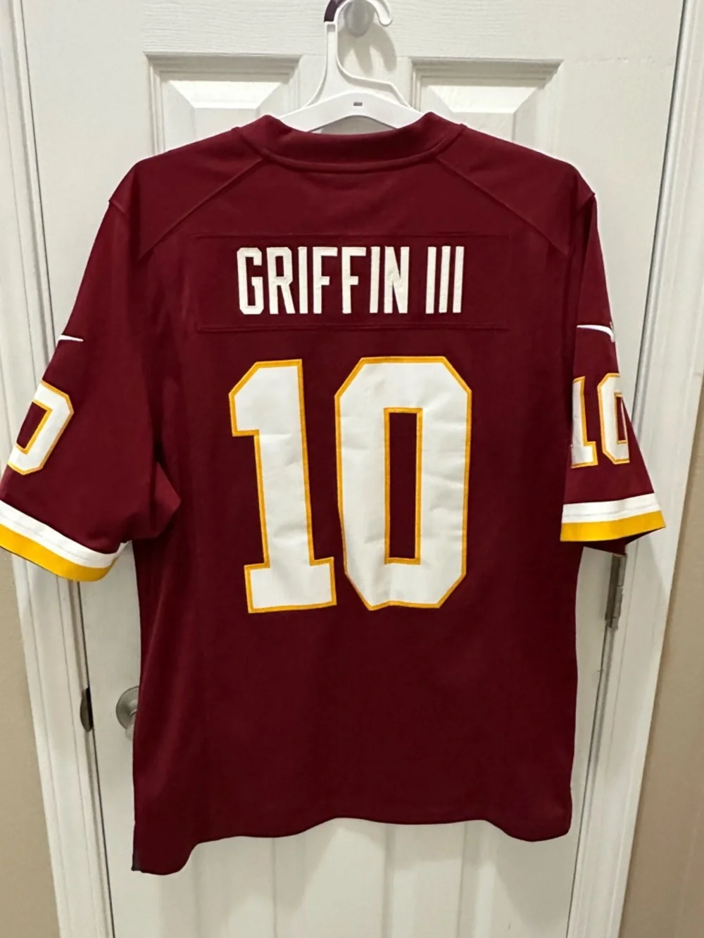NIKE Washington commanders NFL Onfield Jersey GRIFFIN III #10 size Medium